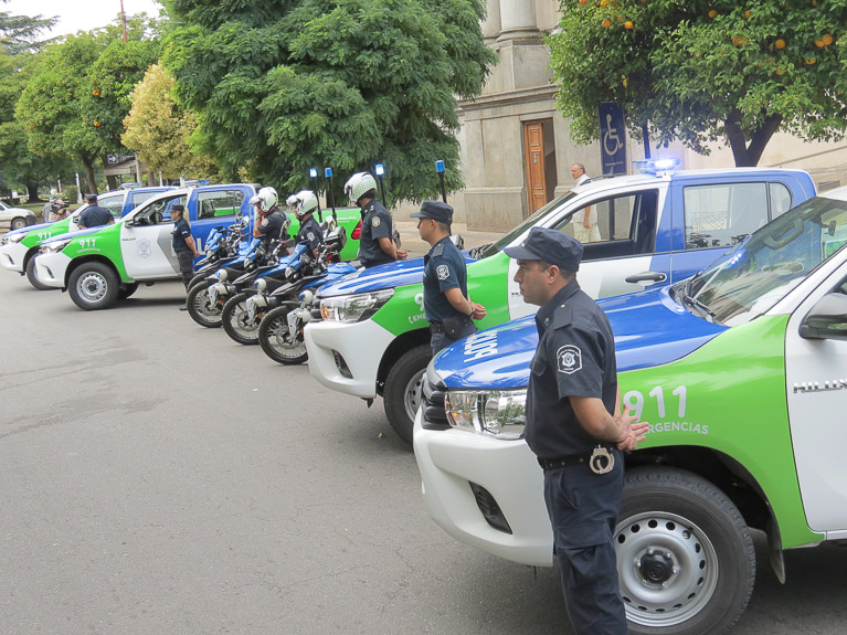 Más patrulleros y motos para prevenir y combatir el delito