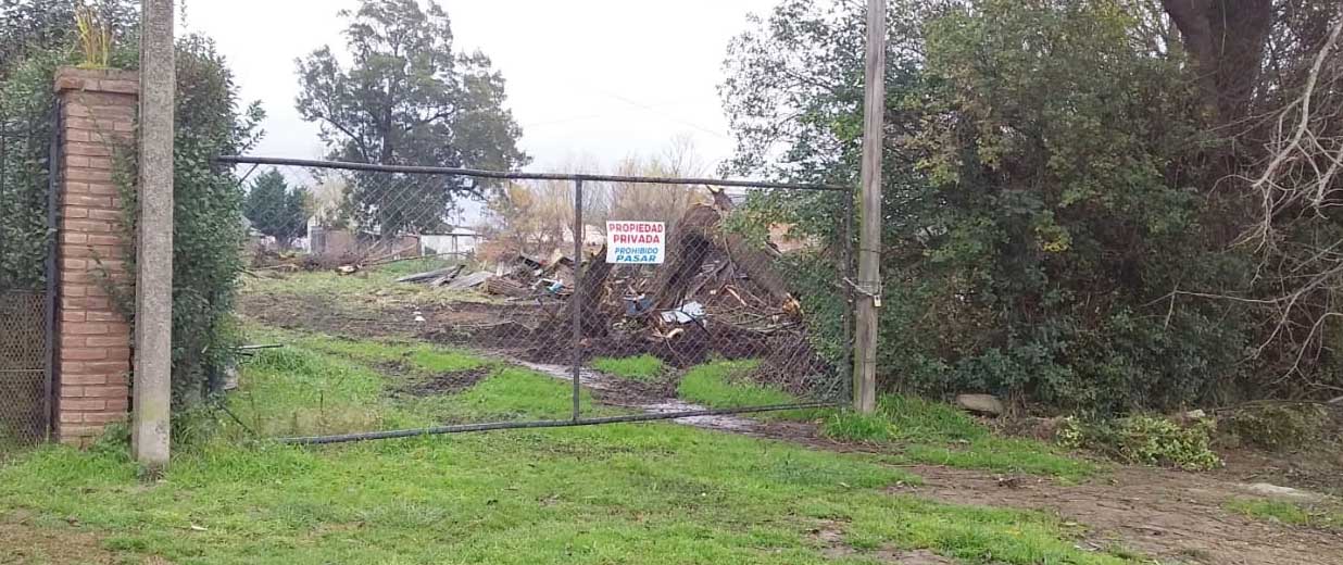 Vecino denunció que al llegar a su casa se  encontró con que la misma había sido demolida
